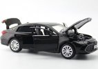 Kids Black / White 1:32 Scale Diecast Toyota Avalon Car Toy