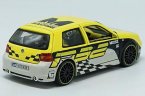 Maisto Yellow 1:24 Scale Diecast VW Golf R32 Model