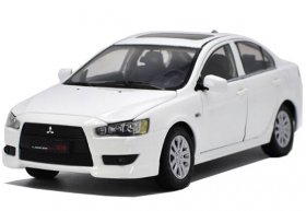 1:18 Scale Silver / White Diecast Mitsubishi Lancer EX Model