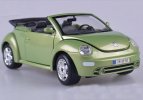 Green 1:24 Scale Burago Diecast VW New Beetle Cabrio Model