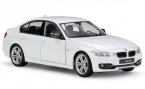 White / Red 1:24 Scale Welly Diecast BMW 335i Model