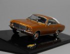 1:43 Golden IXO Diecast Chevrolet Comodoro Coupe 1975 Car Model