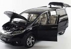 White / Deep Blue 1:18 Scale Diecast Honda Odyssey Model