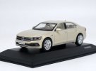 1:43 Silver / Brown Scale Diecast VW Phideon Model