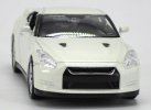 White 1:36 Scale Welly Diecast Nissan GT-R Toy