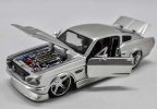 1:24 Scale Silver Maisto Diecast Ford Mustang GT Model