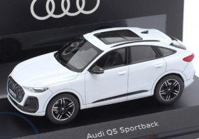 1:43 Scale White NOREV Diecast 2025 Audi Q5 Sportback Model