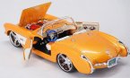 Yellow 1:24 MaiSto Diecast 1957 Chevrolet Corvette Model