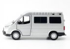 Kids 1:32 Scale White / Silver Diecast 2018 JMC Van Toy