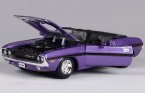 1:24 Purple Maisto Diecast 1970 Dodge Challenger R/T Model