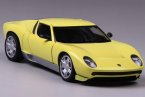 Yellow 1:24 MotorMax Diecast Lamborghini Miura P 400 S Model