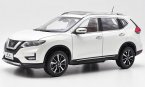 White / Blue 1:18 Scale Diecast 2018 Nissan X-Trail SUV Model