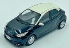 1:30 White /Blue /Black /Pink Diecast 2020 Toyota Yaris Model