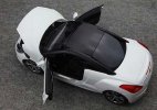 White 1:18 Scale Norev Diecast Peugeot RCZ Model