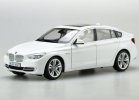 White / Golden / Black 1:18 Diecast BMW 5 Series 535 GT Model