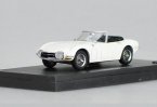 White 1:43 Scale Kyosho Diecast Toyota 2000GT Model