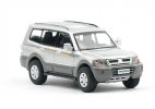 Silver /Green /Brown 1:64 Scale Diecast Mitsubishi Pajero Model