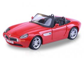 Black / Red 1:24 Scale Maisto Diecast BMW Z8 Model