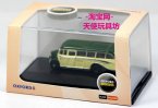 White-Green Mini Oxford Die-Cast Colville Bedford OB Bus Model