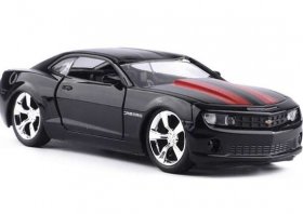 1:32 Scale Black JADA Kids Diecast 1966 Chevrolet Camaro SS Toy