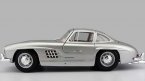 Red /Silver 1:18 Bburago Diecast 1954 Mercedes Benz 300SL Model