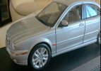 Silver 1:18 Scale Maisto Diecast Jaguar X-Type Model