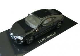 White / Black / Orange 1:64 Diecast 2013 Toyota 86 GT Model