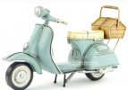 1:8 Scale Tinplate Pink / Blue Vintage 1965 Vespa Scooter Model