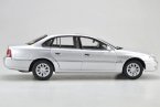 Silver / Black 1:18 Scale Diecast Buick Royaum Model