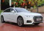 Black / White 1:24 Scale Diecast 2019 Audi A6L Limousine Model