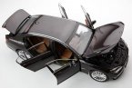 Black / Brown 1:18 Scale Kyosho Diecast BMW 750Li Model