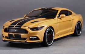 1:24 Scale Golden Maisto Diecast 2015 Ford Mustang GT Model