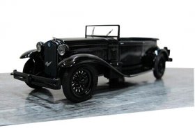 Black 1:43 Scale RIO Diecast Vintage Alfa Romeo Model