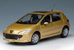 Red / Golden 1:18 Scale Diecast Peugeot 307 Model