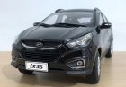 1:18 Black / White / Silver Diecast 2010 Hyundai IX35 SUV Model