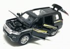 1:32 Scale Kids Diecast Toyota Land Cruiser V8 SUV Toy