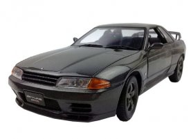 Black 1:18 Scale Kyosho Diecast Nissan Skyline GT-R R32 Model