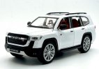 Black / White 1:24 Scale Diecast Toyota Land Cruiser GT SUV Toy