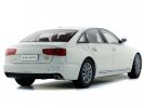 Black / White 1:18 Scale Diecast 2012 Audi A6L Model