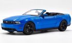 Blue Maisto 1:18 Diecast 2010 Ford Mustang GT Convertible Model