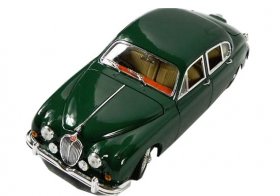 Green 1:18 Scale Maisto 1959 Diecast Jaguar Mark Model