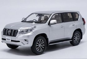 1:30 Scale Diecast Toyota Land Cruiser Prado Model