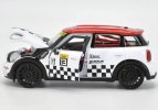 White 1:24 Scale Maisto Diecast Mini Cooper Countryman Model