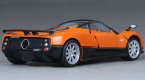 Orange 1:24 scale MotorMax Diecast Pagani Zonda F Model