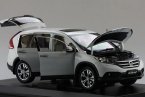 1:18 Scale White Diecast 2012 Honda CR-V Model