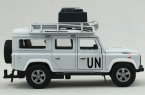 White / Black 1:32 Scale Kids Diecast Land Rover Defender Toy