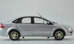 1:18 Scale Silver Diecast Ford Focus Model