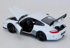 1:18 Scale White Welly Diecast Porsche 911 997 GT3 RS Model