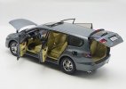 1:18 Scale Silver / Gray Diecast 2009 Honda Odyssey MPV Model