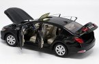 Golden / Gray 1:18 Scale Diecast Honda Acura RLX Model